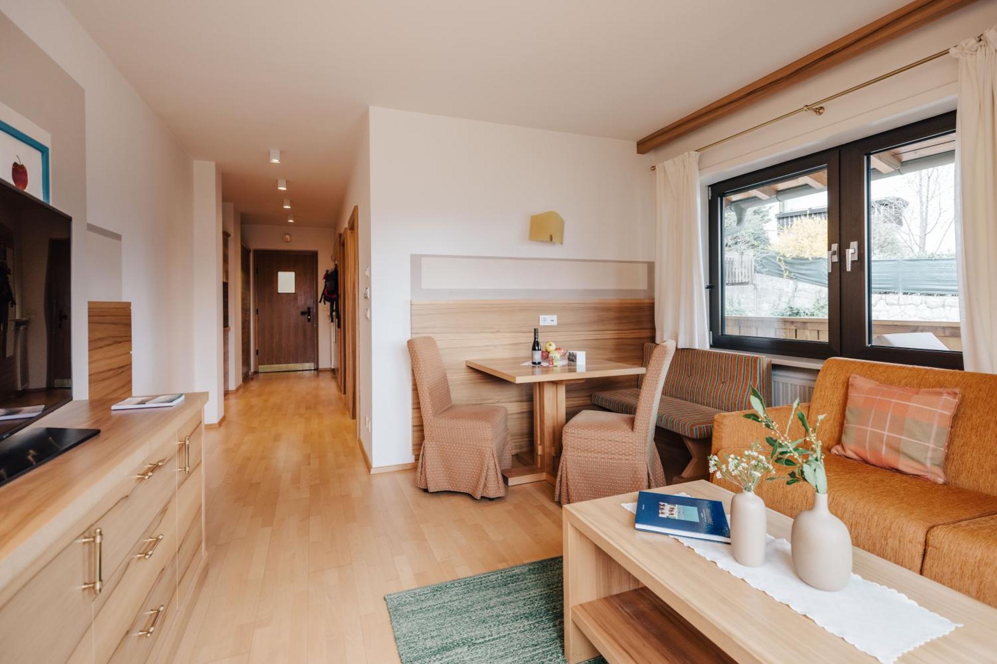Apartments Bachmair Schenna Ngoại thất bức ảnh
